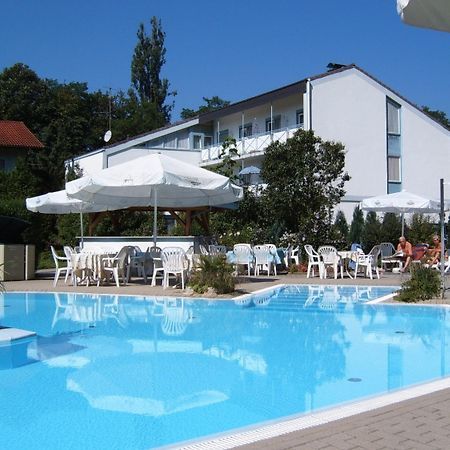 Hotel Park Eden Бад-Беллинген Экстерьер фото